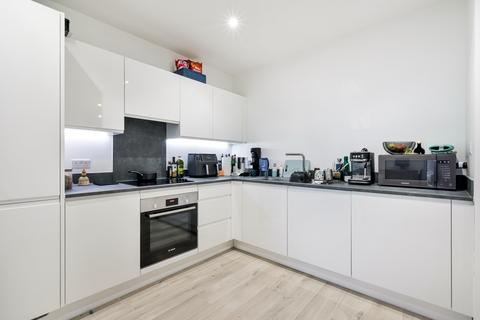 1 bedroom apartment for sale, Falconbrook Gardens, 17 Silvertown Way, London, E16