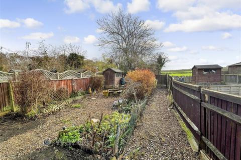 2 bedroom end of terrace house for sale, Garden Close, Staplehurst, Tonbridge, Kent