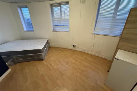 Studio to rent, Parkville Highway, Coventry
