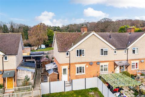 3 bedroom end of terrace house for sale, The Granthams, Lambourn, Hungerford, Berkshire, RG17