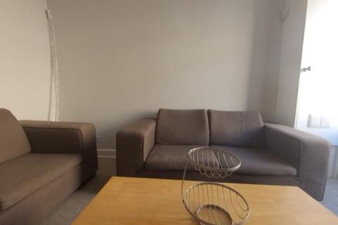 1 bedroom flat to rent, Cathcart Place, Edinburgh, Dalry, EH11