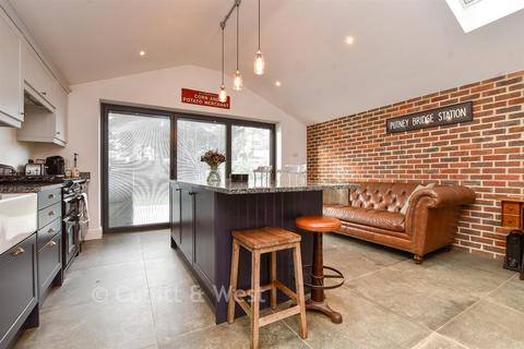 undefined, Kingsdown Road, Sutton, Surrey