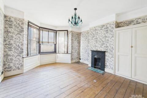 3 bedroom semi-detached house for sale, Plasycoed, Pontnewynydd, Pontypool, Torfaen, NP4 6UE