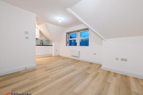 undefined, High Street, Beckenham BR3