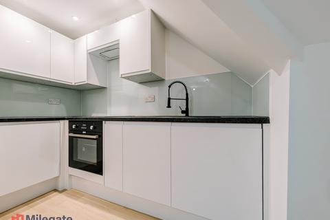 undefined, High Street, Beckenham BR3
