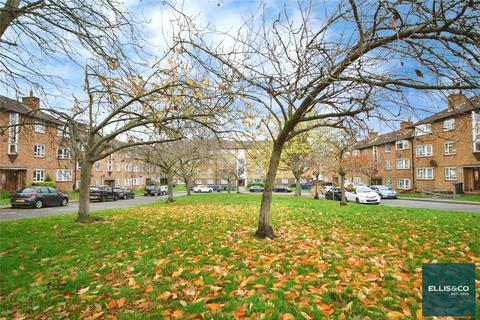 undefined, Cricklewood Lane, Childs Hill, NW2
