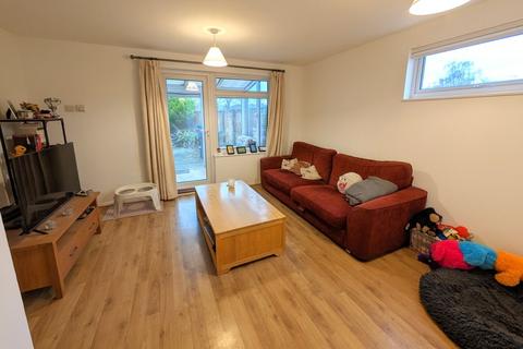 undefined, Marston Road, Woking GU21