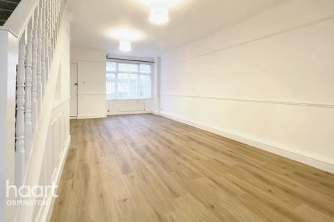 2 bedroom end of terrace house for sale, Perry Hall Road, Orpington