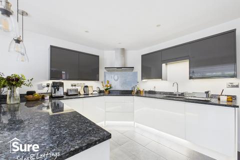 undefined, Two Waters Road, Hemel Hempstead, Hertfordshire, HP3 9BZ