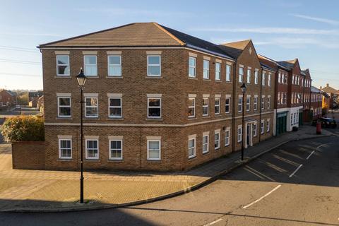 2 bedroom flat for sale, Kingsgate, Aylesbury HP19