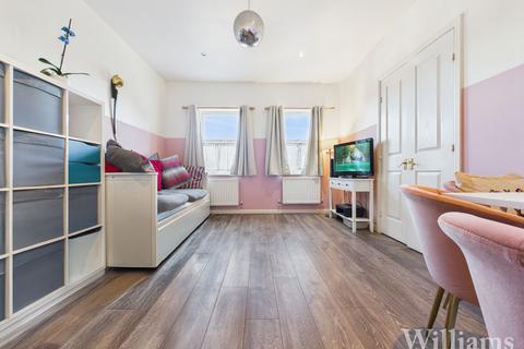 2 bedroom flat for sale, Kingsgate, Aylesbury HP19