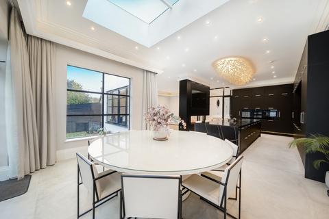 5 bedroom detached house for sale, Croydon Road, Keston