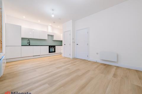 undefined, High Street, Beckenham BR3