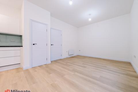 undefined, High Street, Beckenham BR3
