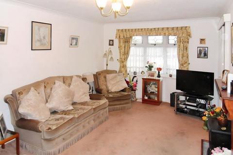 undefined, Lakemead, Ashford, Kent