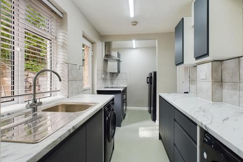 5 bedroom terraced house to rent, The Avenue, Brighton