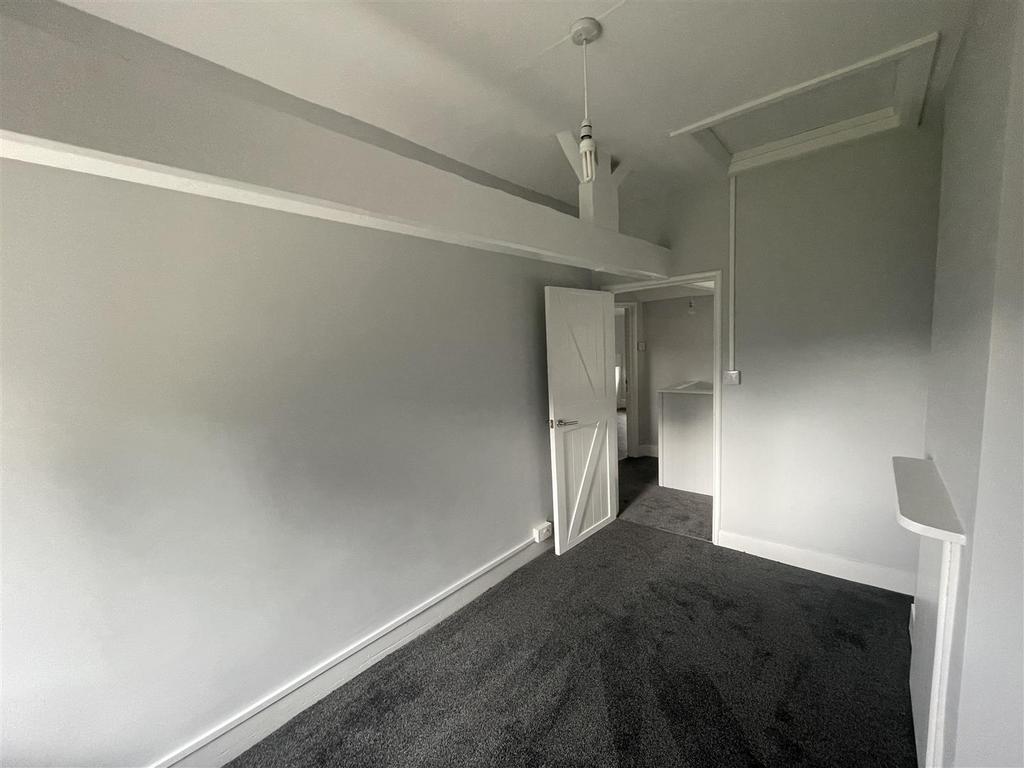 Bedroom 2.jpg