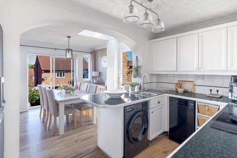 2 bedroom semi-detached house for sale, Hillcrest, Bar Hill, CB23