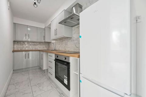 undefined, Comer Crescent, Southall, Middlesex, UB2 4XD