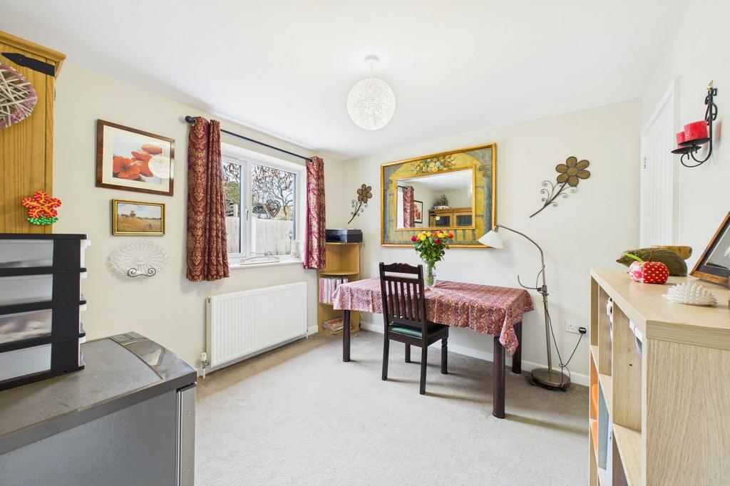Bedroom 3 / Dining Room