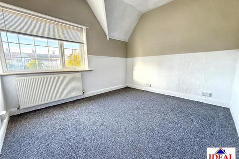 undefined, Central Avenue, Woodlands, Doncaster