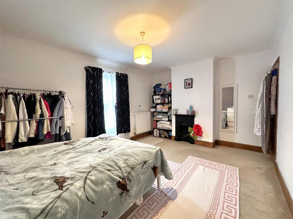 Bedroom One 007