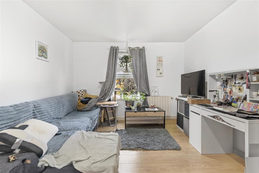 Flat 3