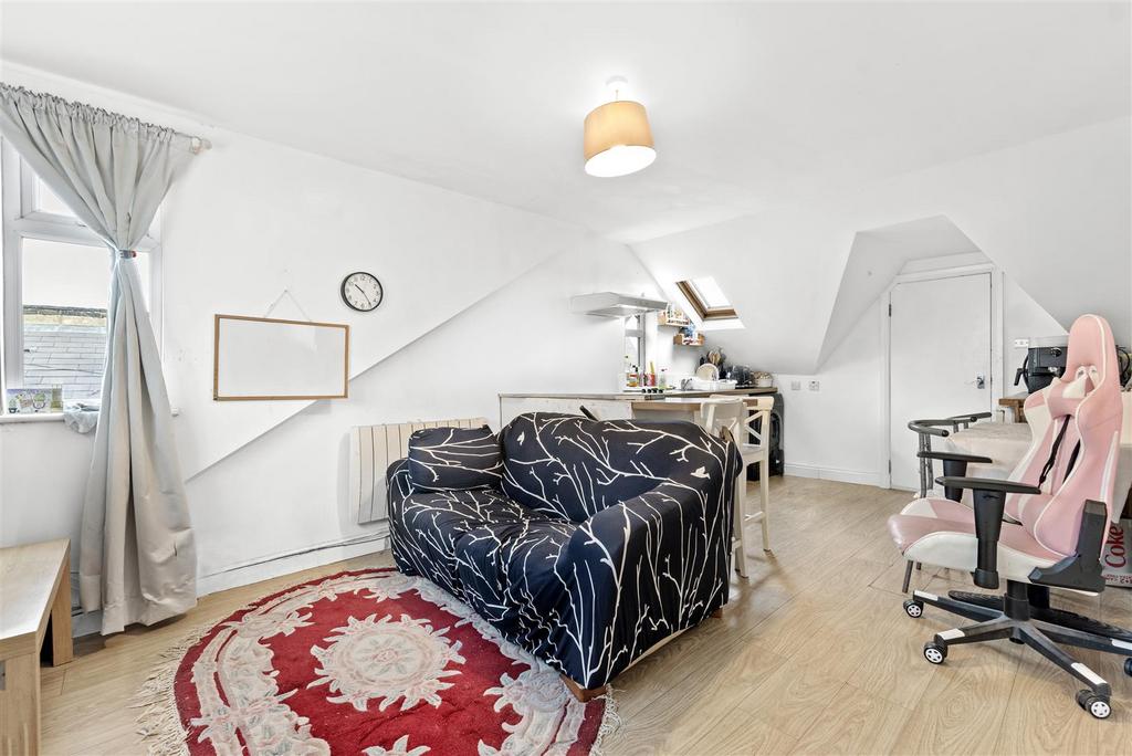 Flat 5