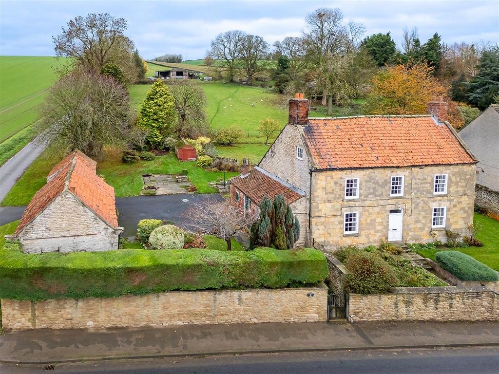 Manor farm aislaby[1].jpg