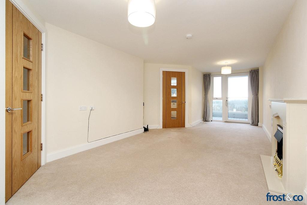 Lounge to Balcony