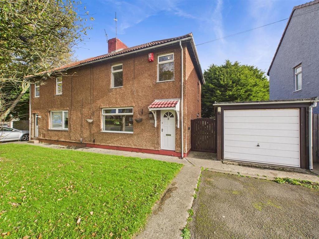 CAM01832 G0-PR0260-STILL019.jpg