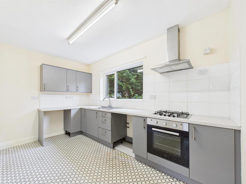 KITCHEN 1.jpg