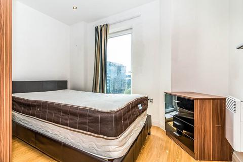 2 bedroom apartment to rent, Taylorson Street South, Salford M5