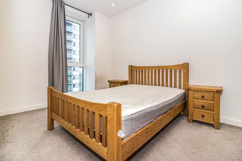2 bedroom apartment to rent, Blue, Salford M50