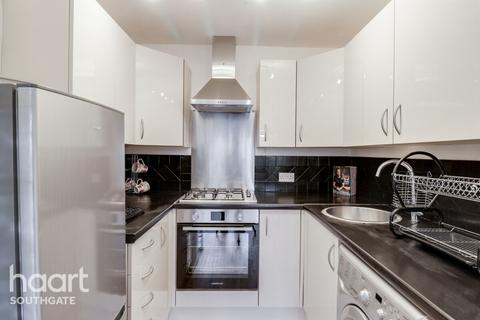 undefined, Maidstone Road, London