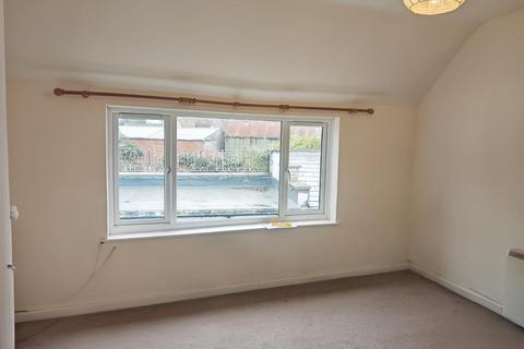 1 bedroom apartment to rent, Church Street, Evesham