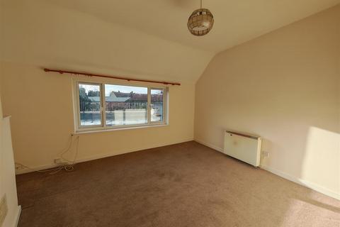 1 bedroom apartment to rent, Church Street, Evesham