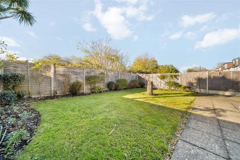 undefined, Woodville Road, Morden SM4