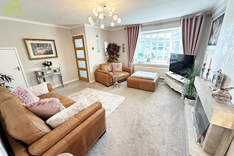 3 bedroom semi-detached house for sale, Megfield, Westhoughton, BL5 2JA