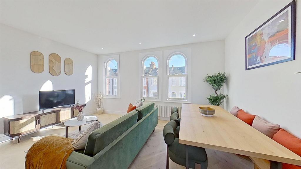 Tff-Trewint-Street-Earlsfield-SW18-11232025 160713