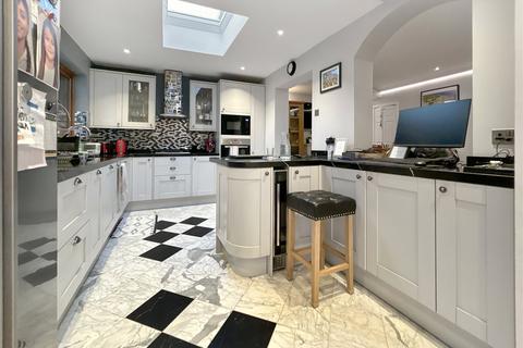 undefined, Cowper Close, Welling, DA16
