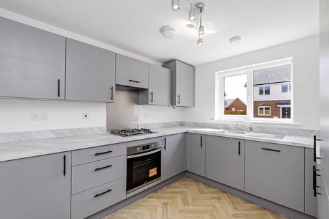 3 bedroom end of terrace house to rent, Leaf Living at Broxborough Park, Ottershaw, KT16