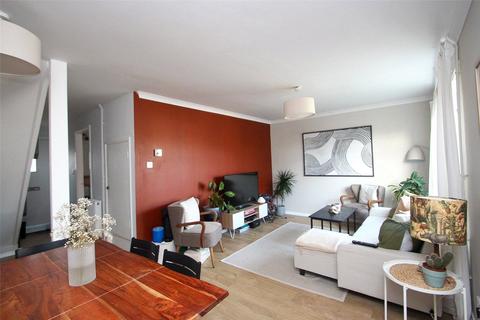 undefined, South Court, Hamble, Southampton, Hampshire, SO31