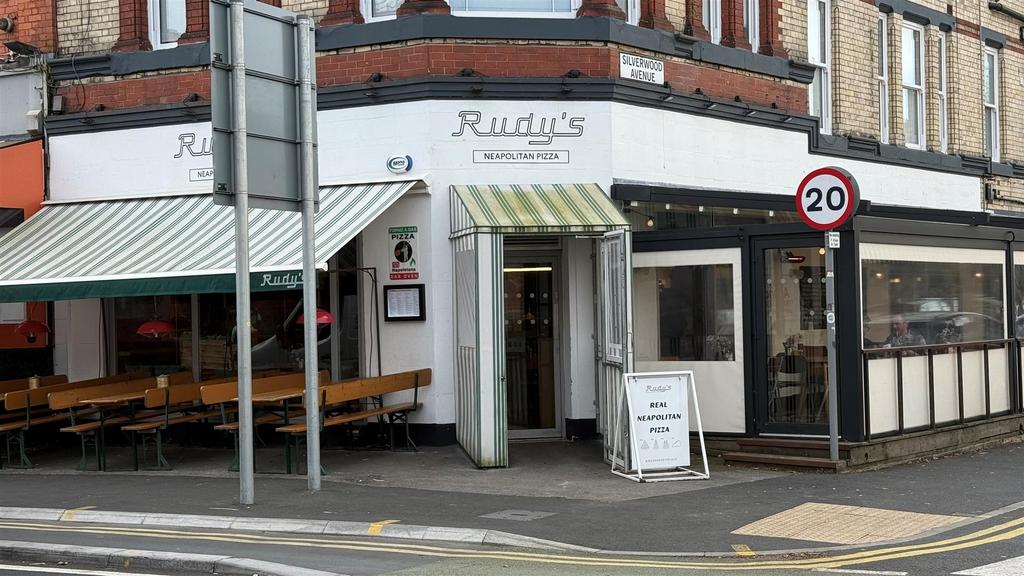 Rudys.jpg