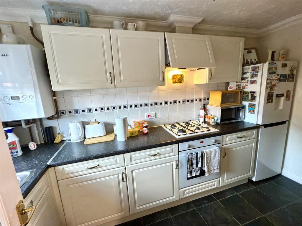 Kitchen.jpg