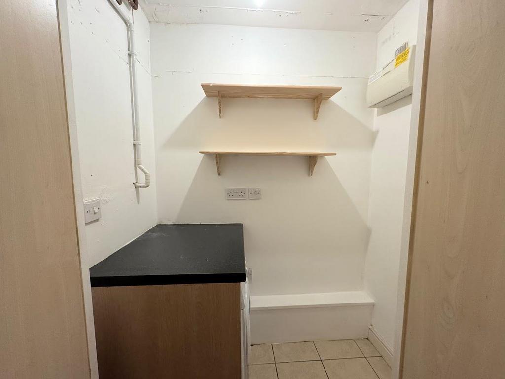 Utility cupboard