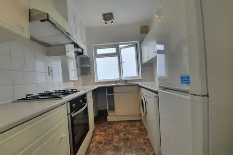 undefined, Kingswood Road, IG3