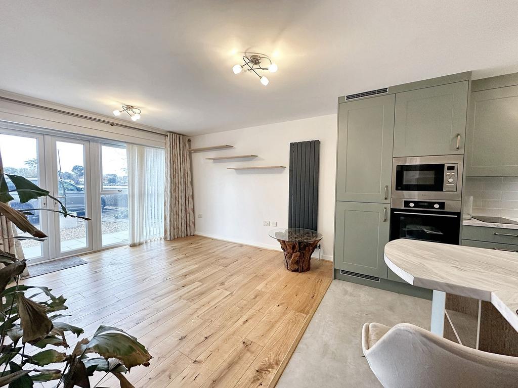 Lounge/Kitchen