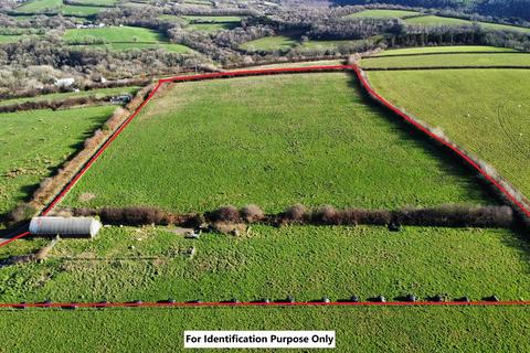 undefined, Llanycefn, Clynderwen