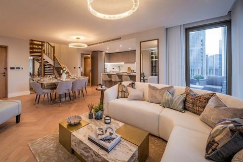 2 bedroom penthouse for sale, Marsh Wall, London E14